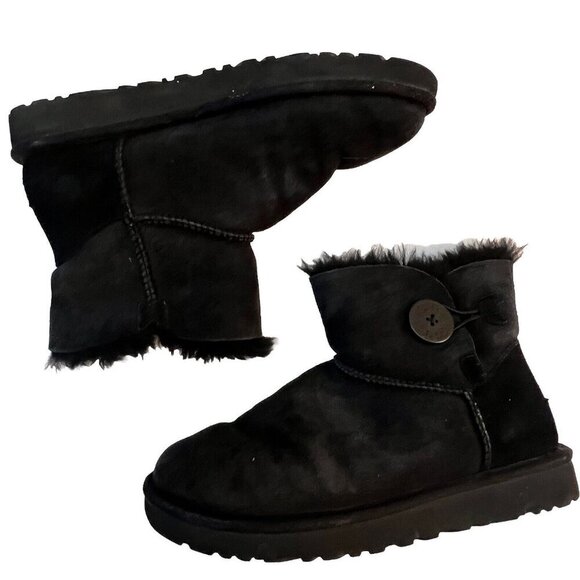 UGG Australia Mini Bailey Button II Logo Boots Black Size 7 Suede Shearling - Picture 2 of 10